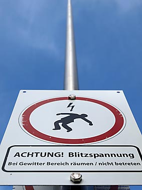 Blitzableiter im Bereich der Schulbushaltestellen