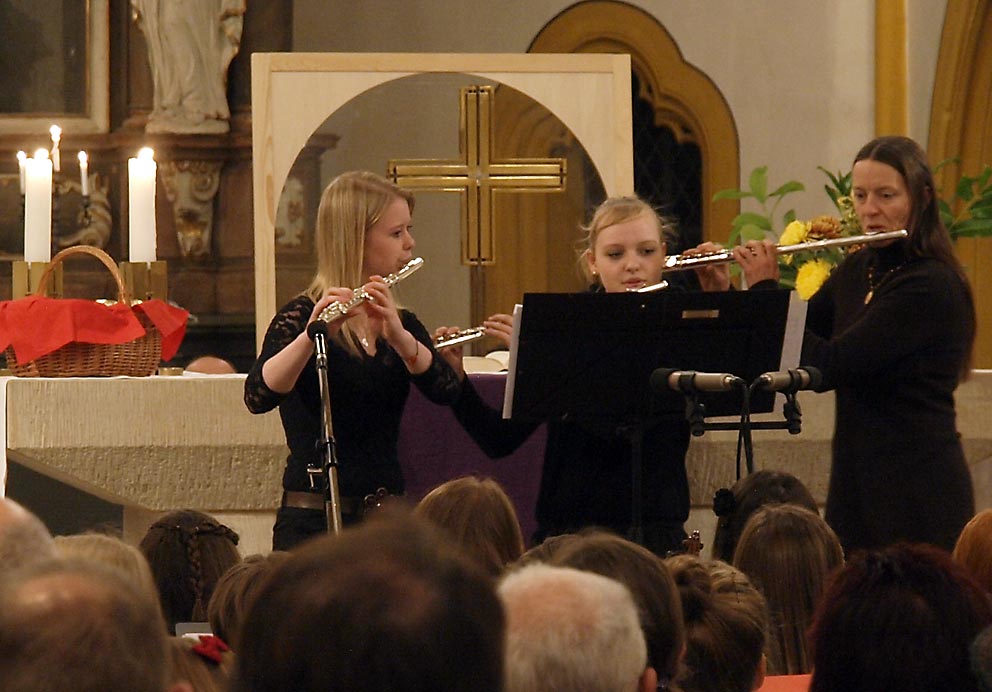 Querflötentrio: Lara Hildebrandt, Annika Rost, Ulrike Keller | Bild: Andreas Bubrowski / CJD Oberurff