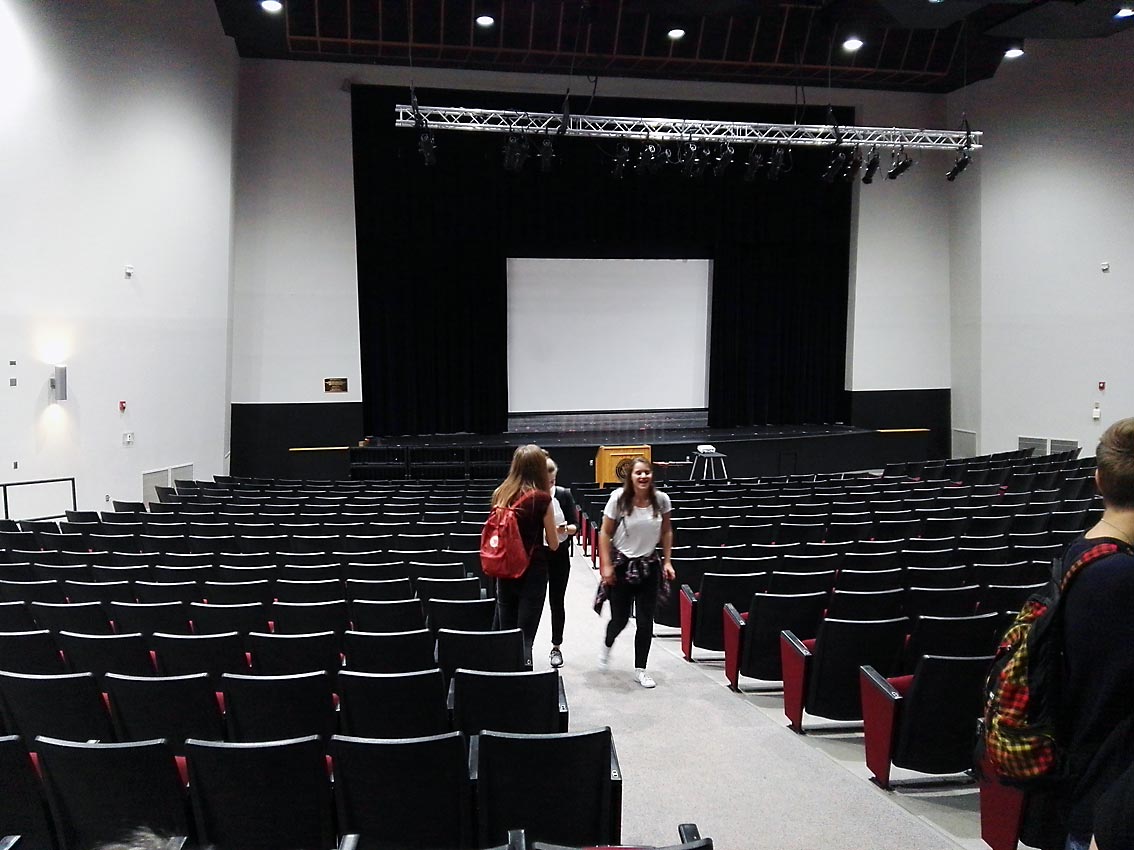 Ein Auditorium auf dem Campus der Schule. Foto: privat
