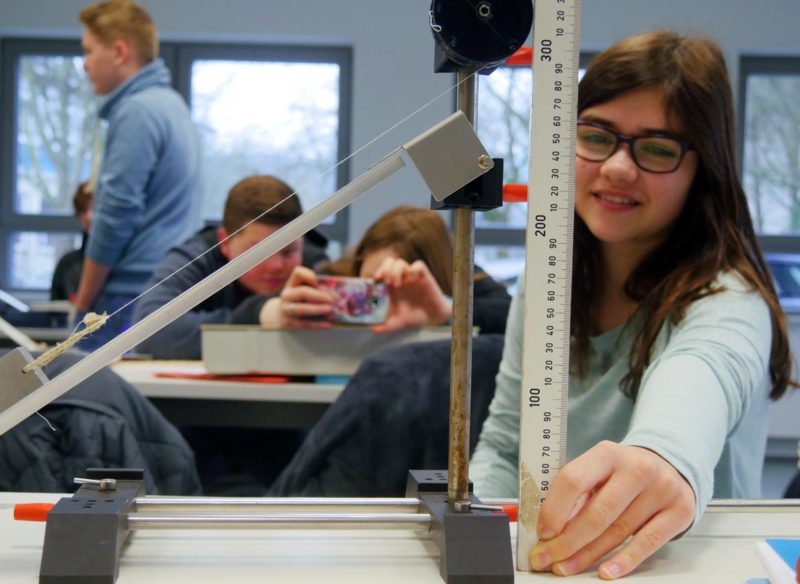 Gewusst wie - von Mitschülern lernen | Bild: Andreas Bubrowski/CJD Oberurff