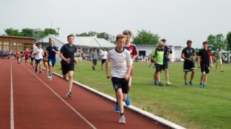 800-Meter-Zielgerade | Bild: Andreas Bubrowski/CJD Oberurff