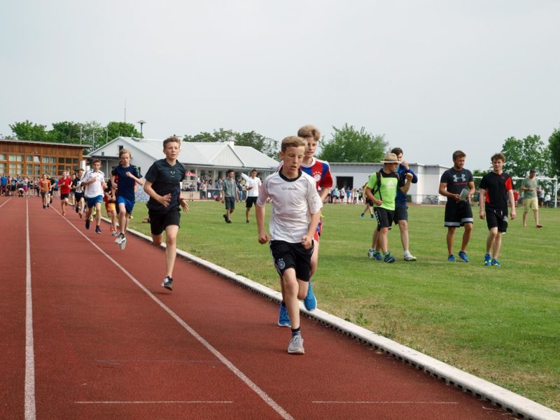 800-Meter-Zielgerade | Bild: Andreas Bubrowski/CJD Oberurff