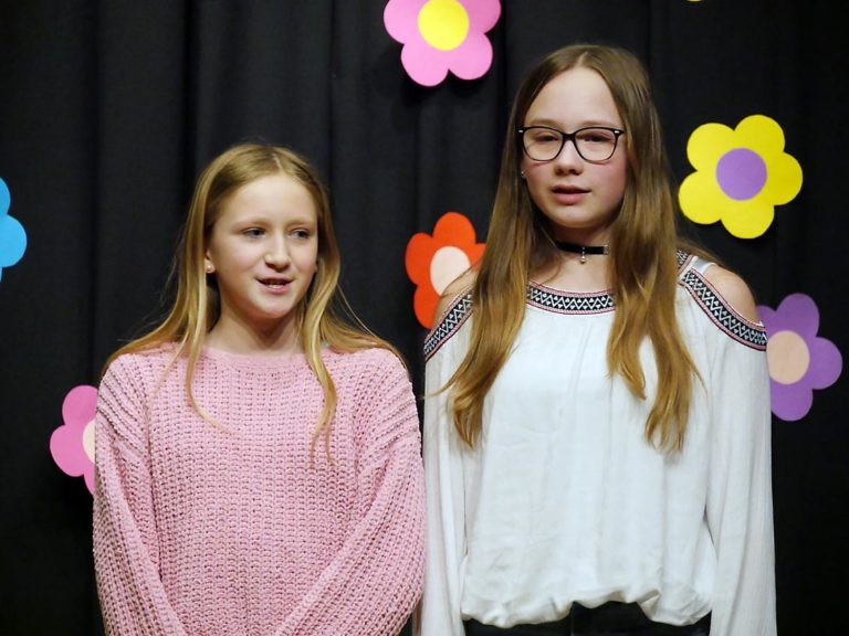 Amelie & Charlotte (7e) CJDUpdate